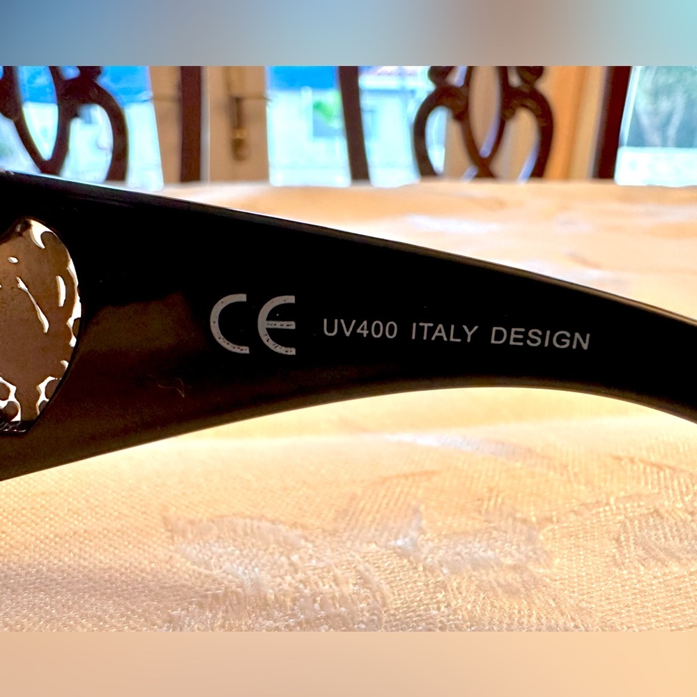 ITALY DESIGN, #ML2125 C2 59018-117-Heart Crest Black Sunglasses Dark Purple Lens - Picture 5 of 10